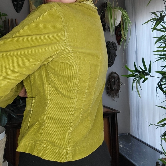 Unique Distressed Chicos Corduroy Jacket with Brass Trim - Picture 3 of 8